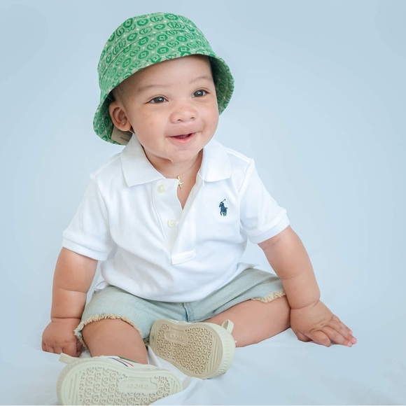 Gucci hat & shoes . Gucci hat is a small & shoes is 5C - Picture 2 of 8